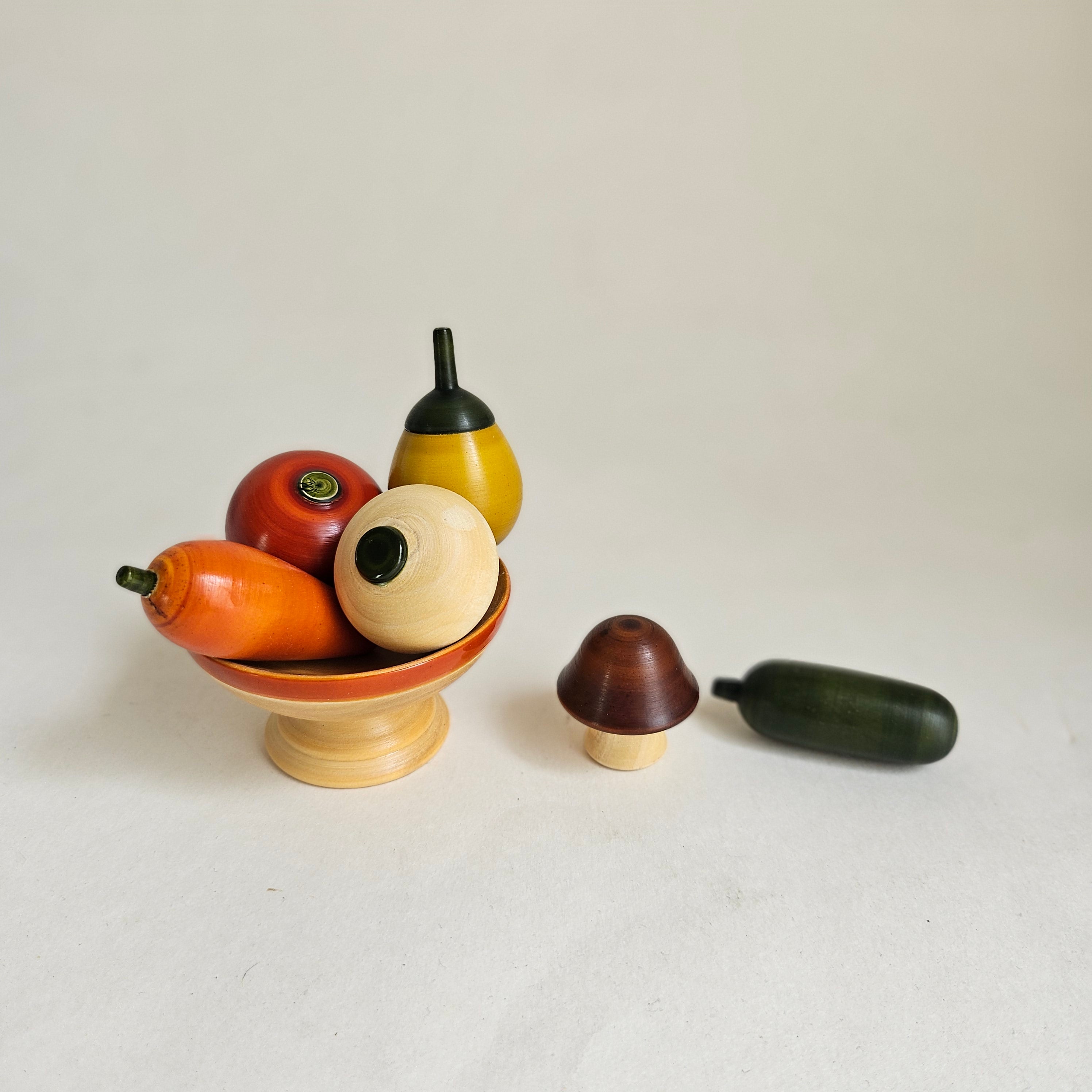 Gulab Tribe Handcrafted Wooden Miniature Vegetable Set