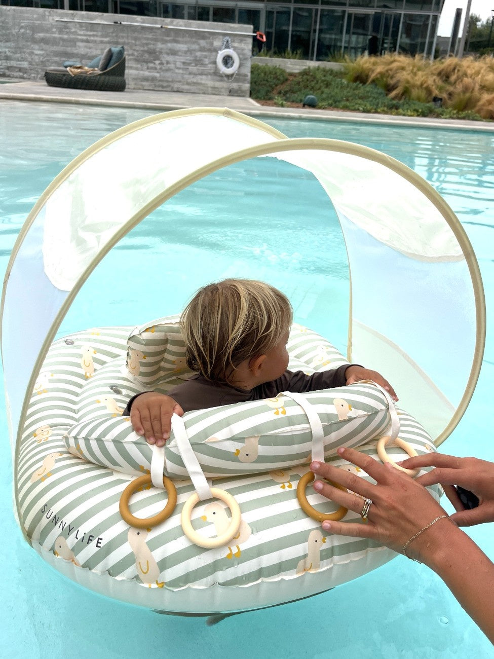 SUNNYLIFE Interactive Baby Float Duck Sage Stripe
