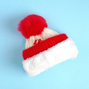 2pcs White, Red Nose Reindeer themed Winter Cap Beanie with matching Long style Neck Muffler for Kids, 3 - 10 Years - 3 - 10 Years Winter Wear