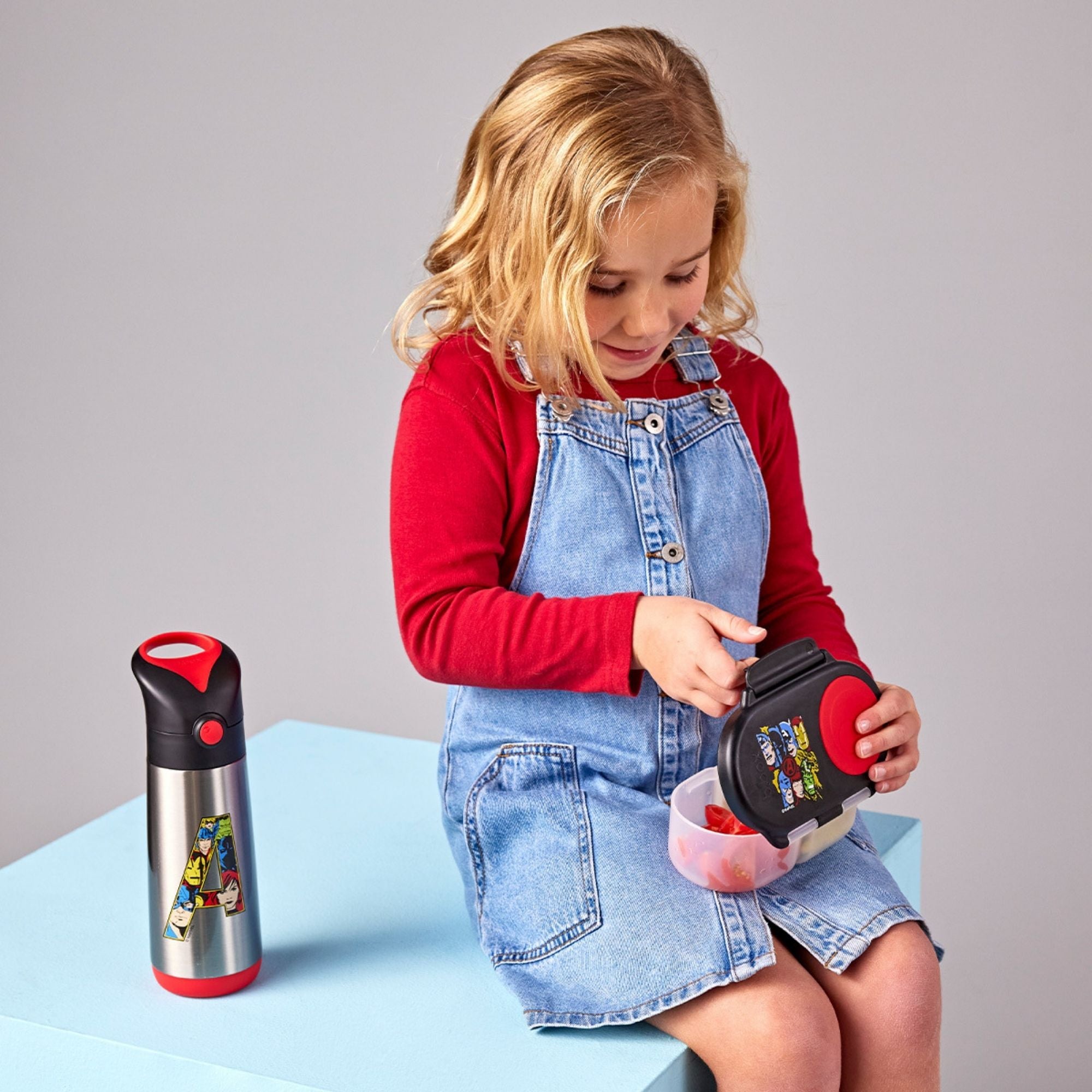 b.box Avengers Snackbox for Kids - Leak-Proof, 2 Compartments & Easy to Carry - Multicolor