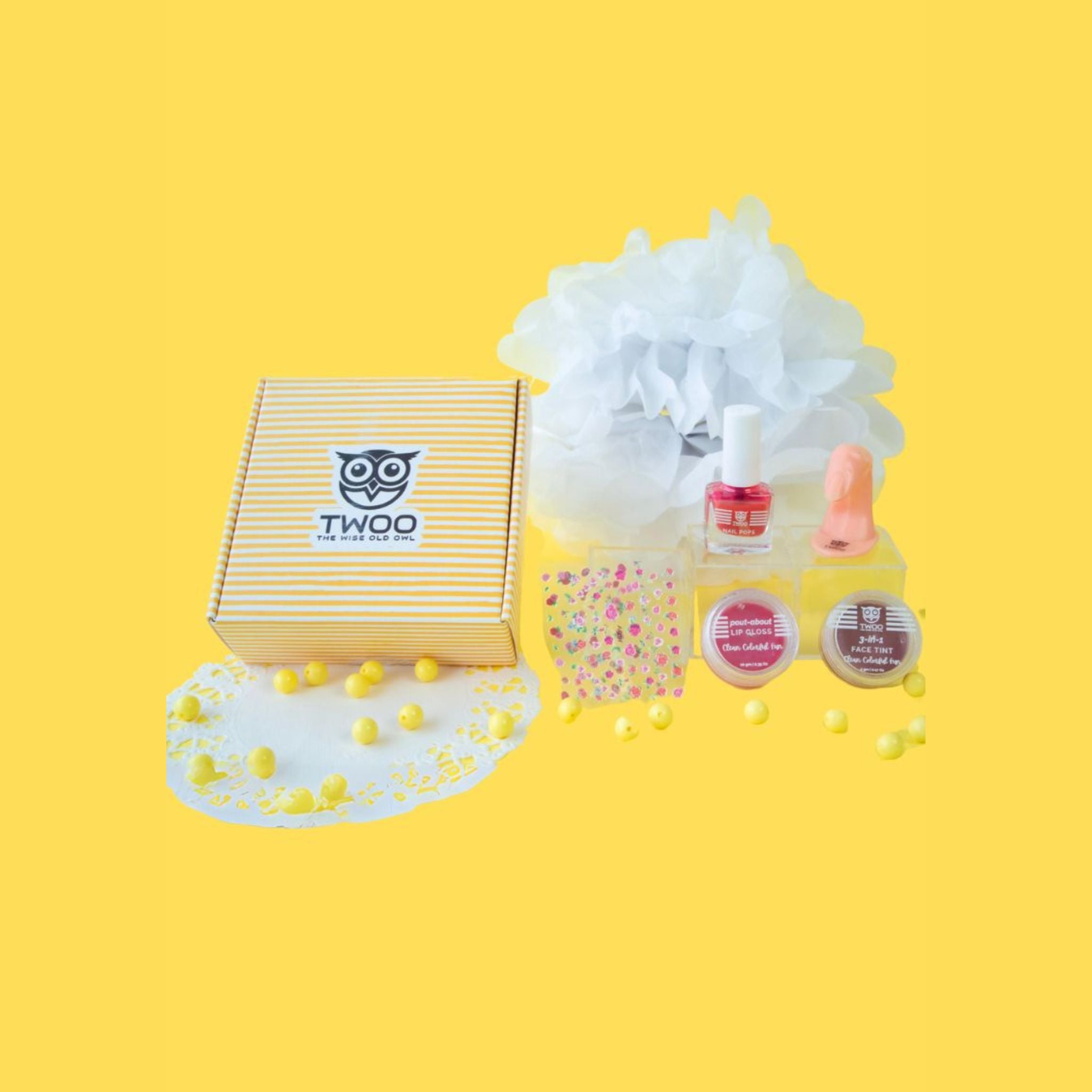 TWOO The Surprise Box