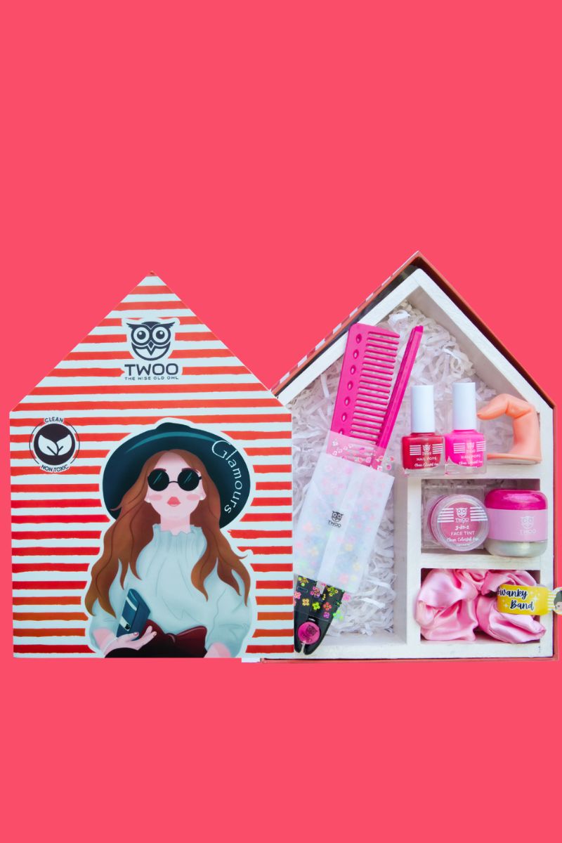 TWOO 8 in 1 Wise Box Beauty Kit for Girls: The Glamorous Wise Box