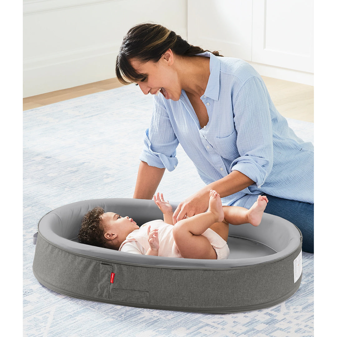 Skip Hop Sweet Retreat 2 - Stage Baby Lounger Grey