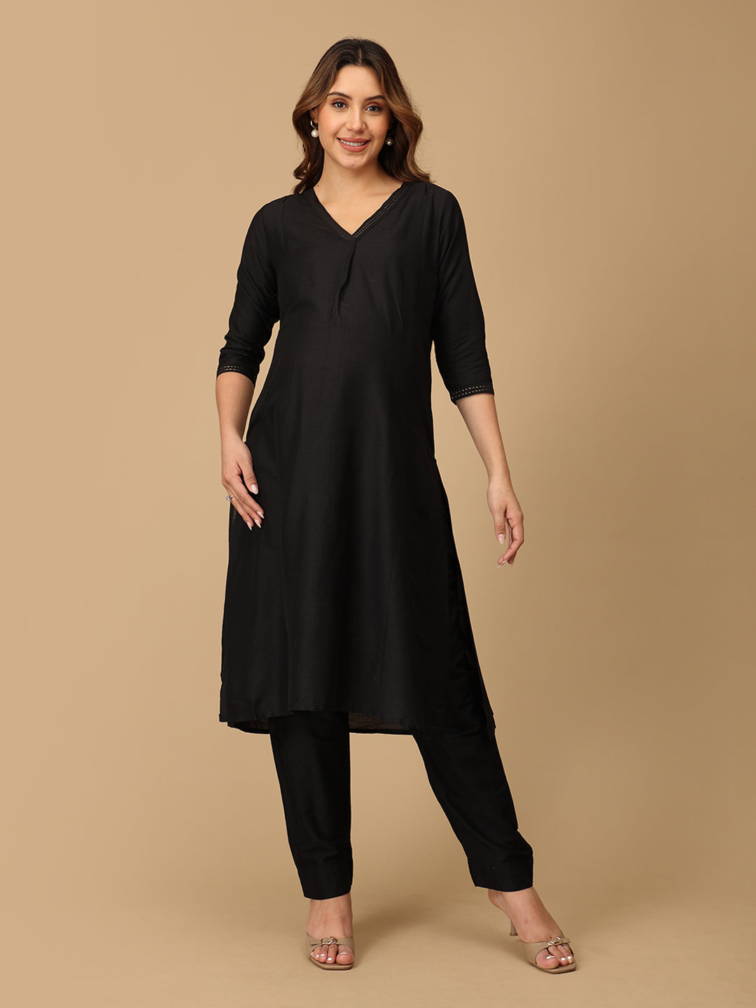 Ebony Embroidered Maternity and Nursing Silk Kurta Set