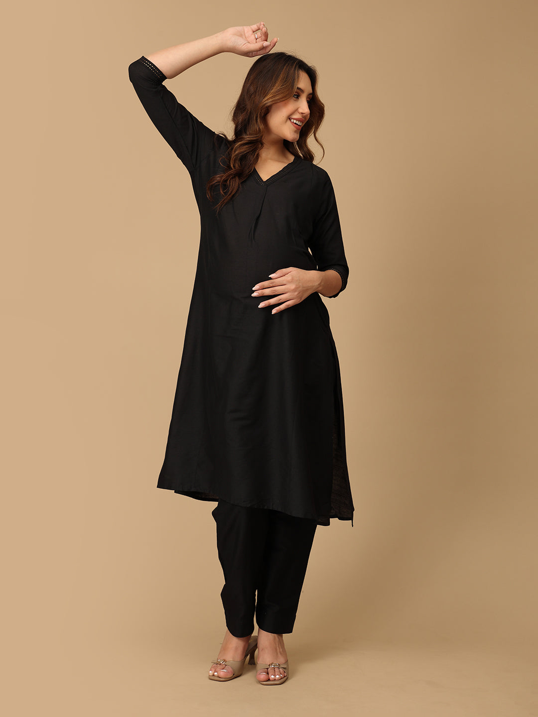 Ebony Embroidered Maternity and Nursing Silk Kurta Set