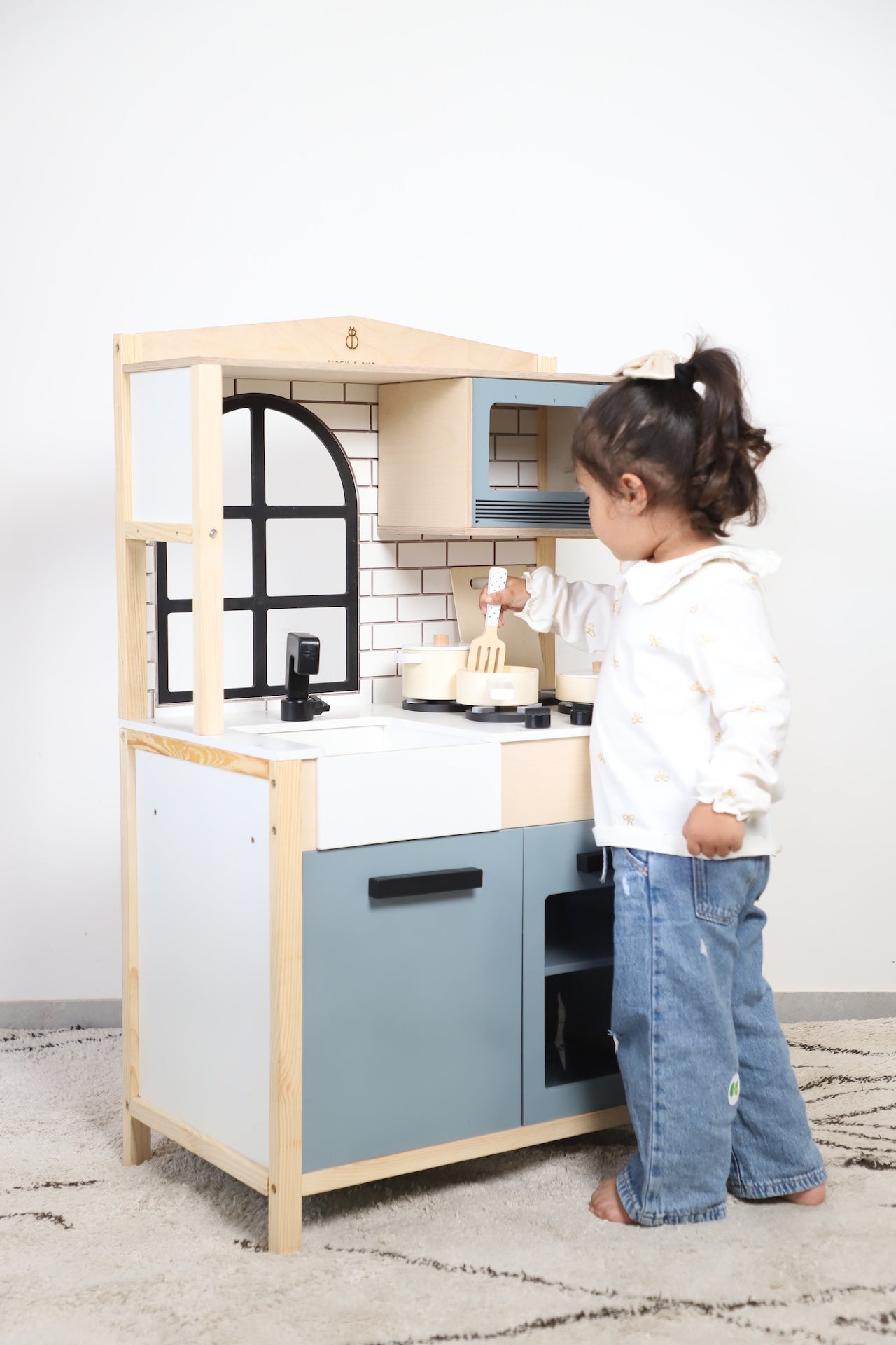 Birch & Bug WonderKitchen – Premium Wooden Play Kitchen