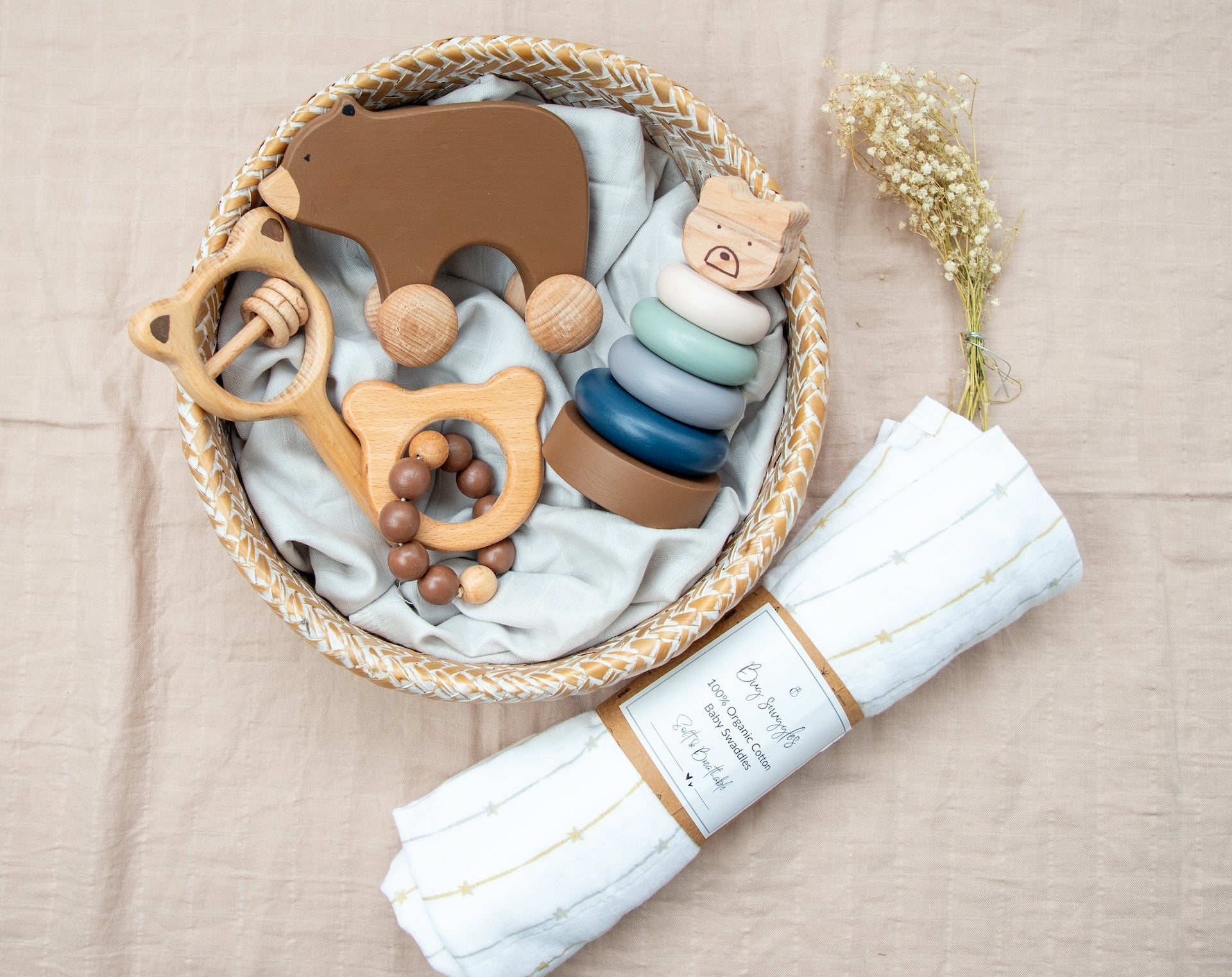 Birch & Bug Bear Newborn Gift Box - Set of 5