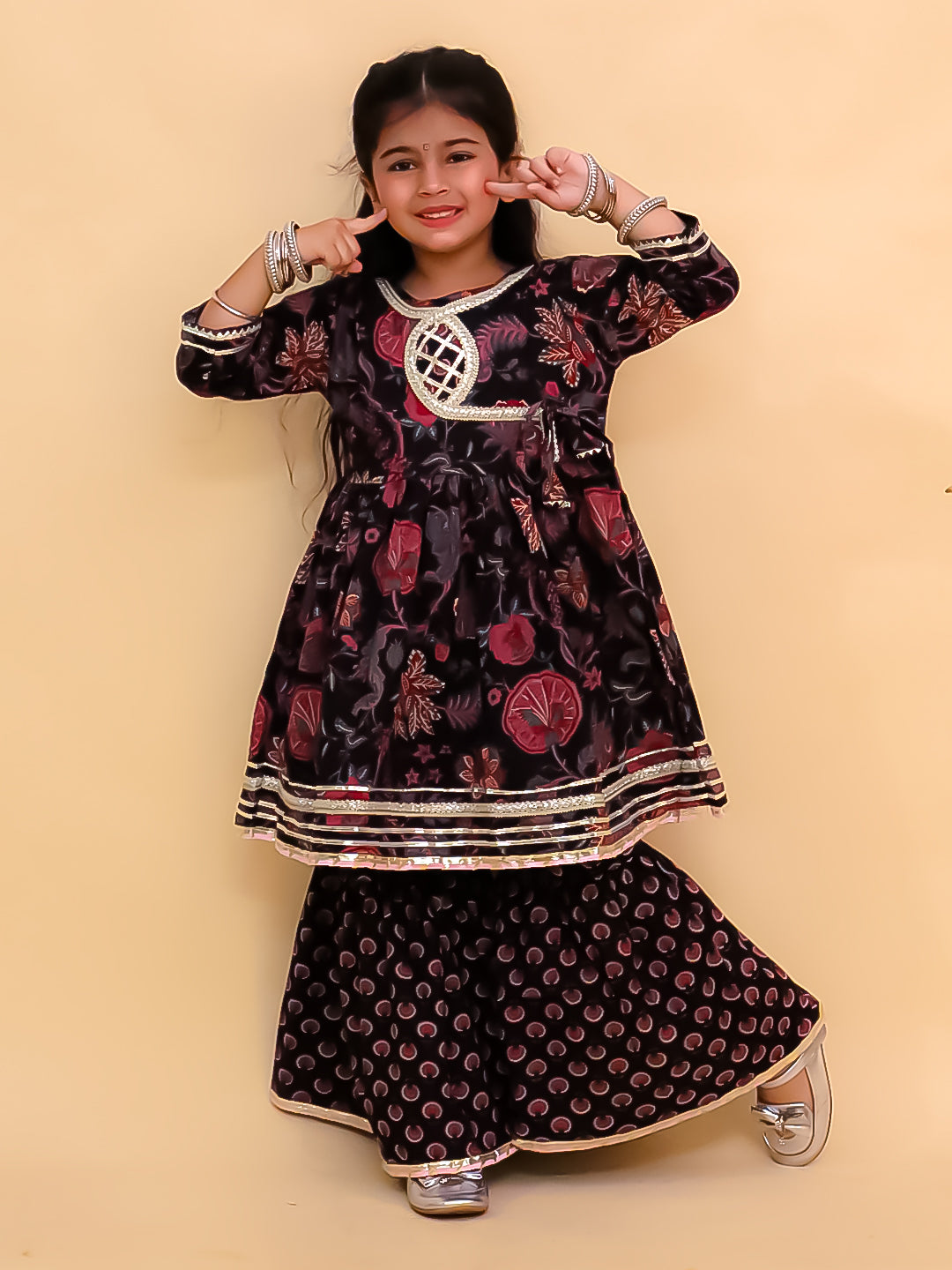 Twinning Combo-Kaali Katha Womens Kurta Set with Girls Anarkali Sharara Set