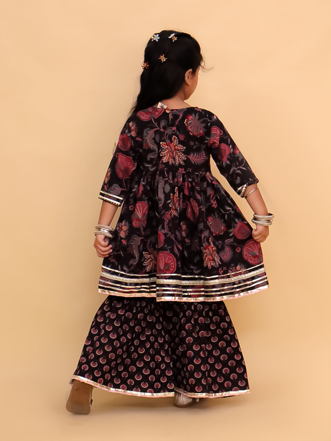 Twinning Combo-Kaali Katha Womens Kurta Set with Girls Anarkali Sharara Set