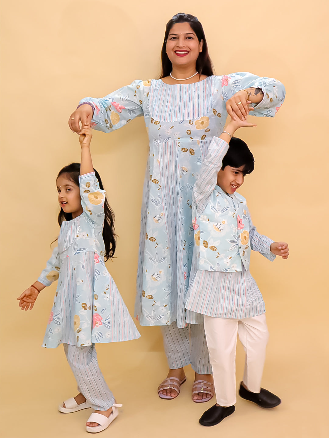 Twinning Combo-Megh Malhaar Women's Anarkali Set with Girls Anarkali Set & Boys Jacket Kurta Pajama