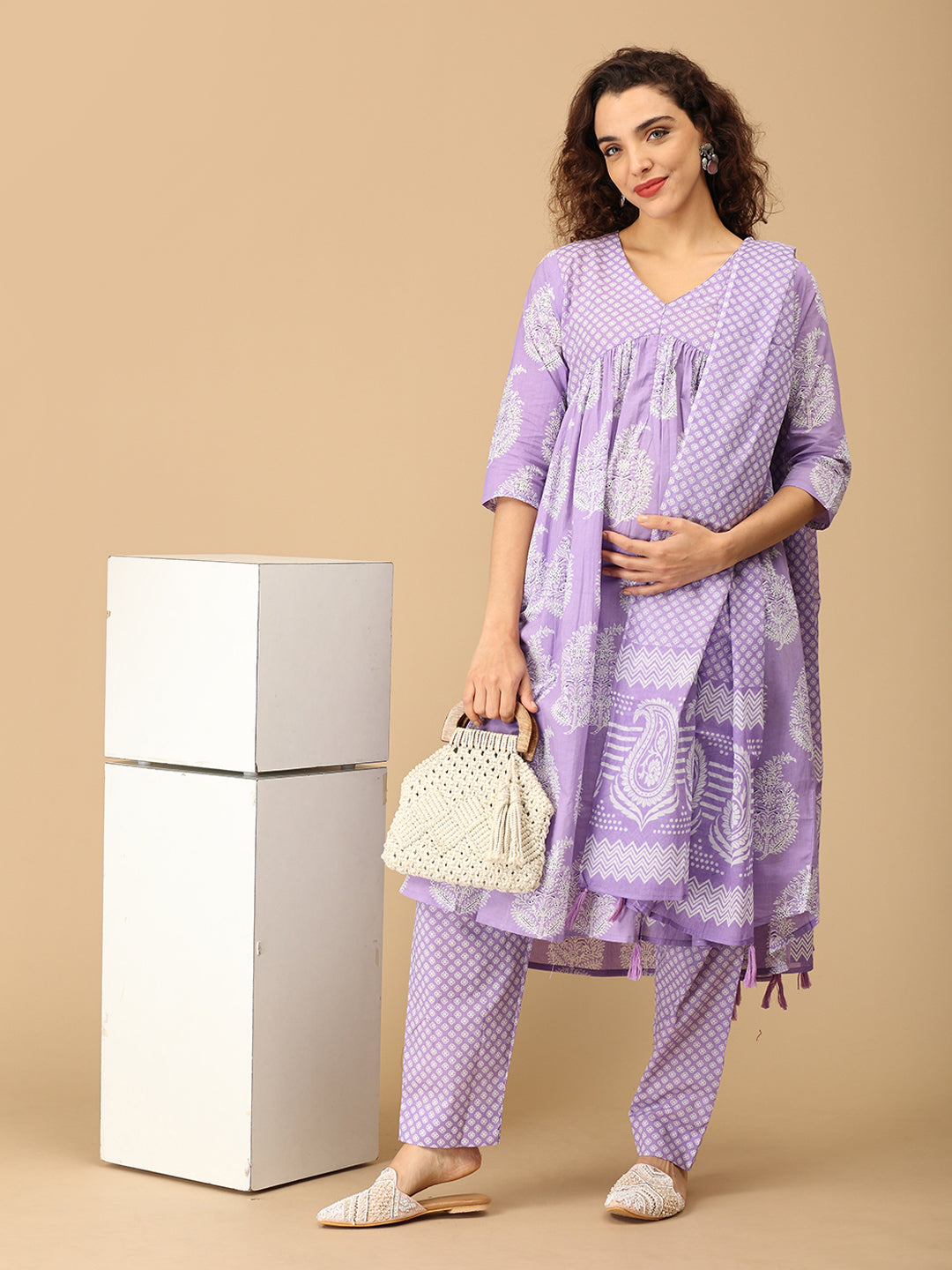 Mehfil Mohabbat Maternity and Nursing Kurta Set With Dupatta