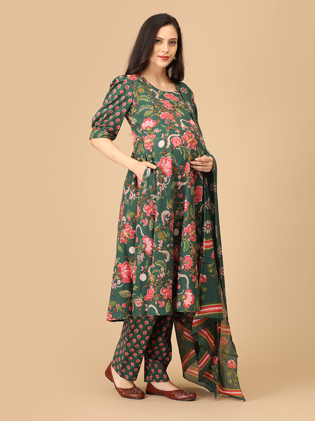 Mix & Matcha Maternity and Nursing Kurta Set With Dupatta