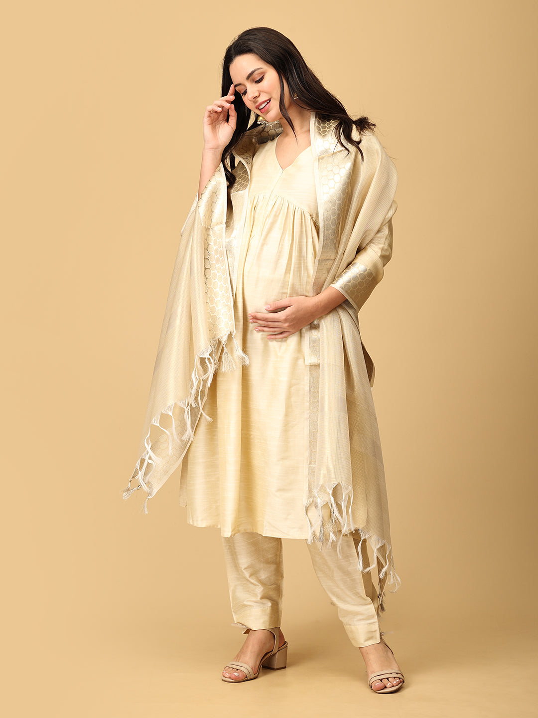 Onakkodi Maternity and Nursing Silk Kurta Set With Dupatta