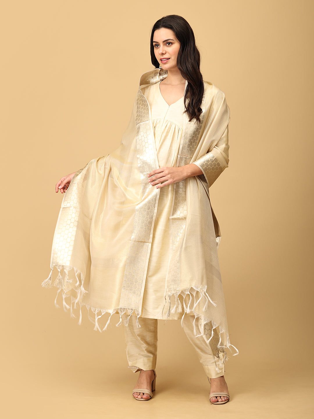 Onakkodi Maternity and Nursing Silk Kurta Set With Dupatta