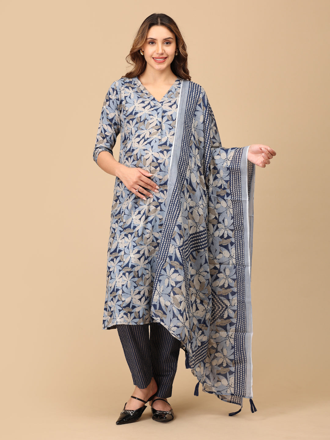Phool On Navy Maternity and Nursing Kurta Set With Dupatta