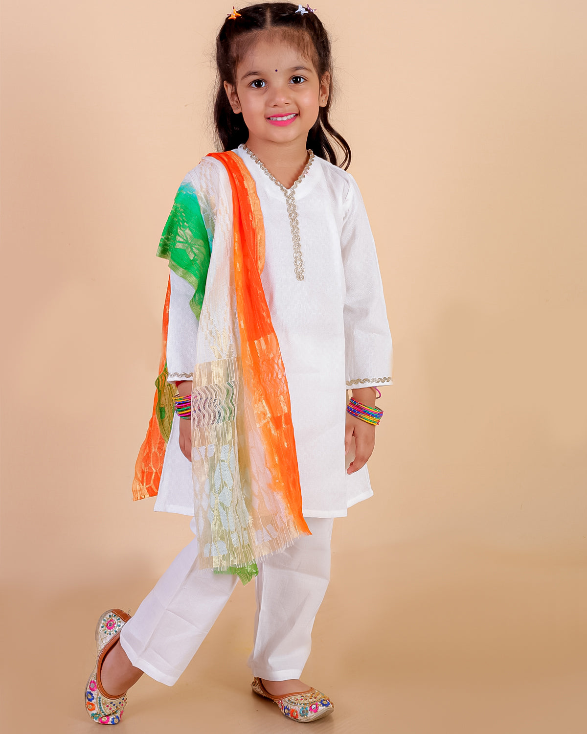 Regal White Girls Kurta Pajama With Tiranga Dupatta