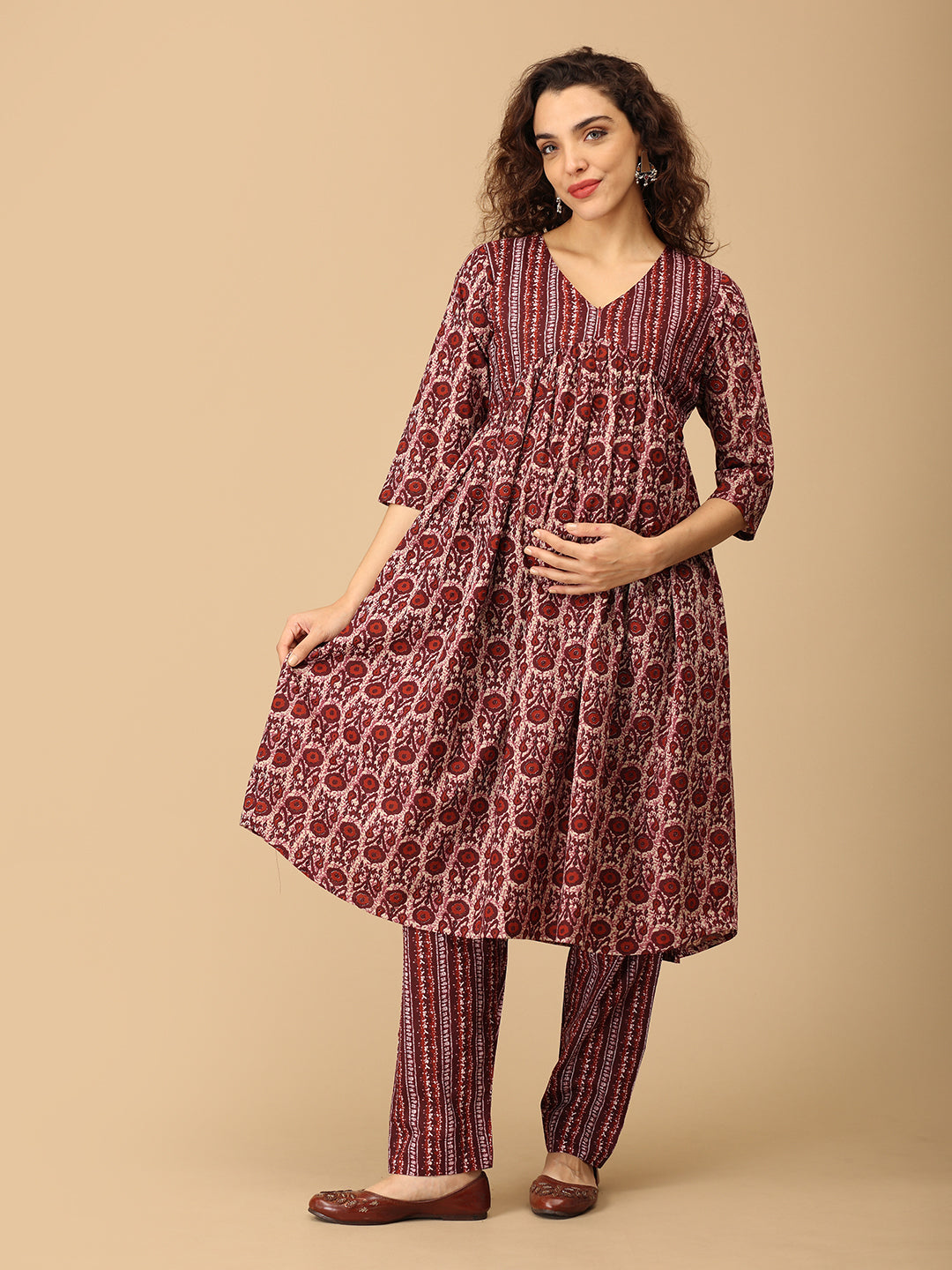 Sanskrit Smriti Maternity and Nursing Kurta Set With Dupatta