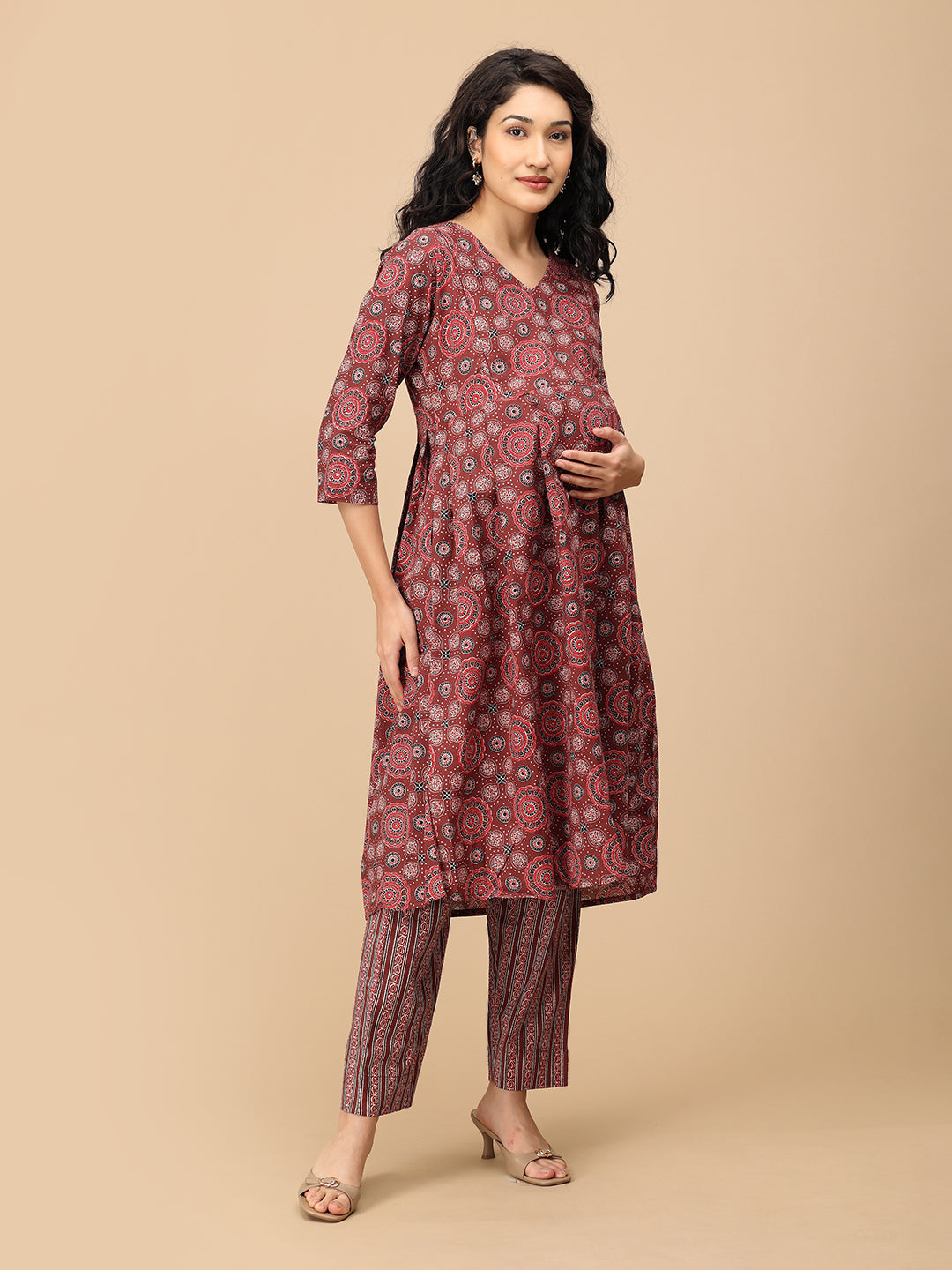 Front view of Sienna Bloom maternity and nursing kurta in red ethnic print with matching pants.