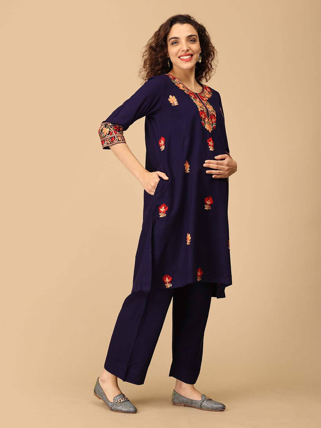 Sitara-e-Neel Maternity And Nursing Kurta Set With Dupatta