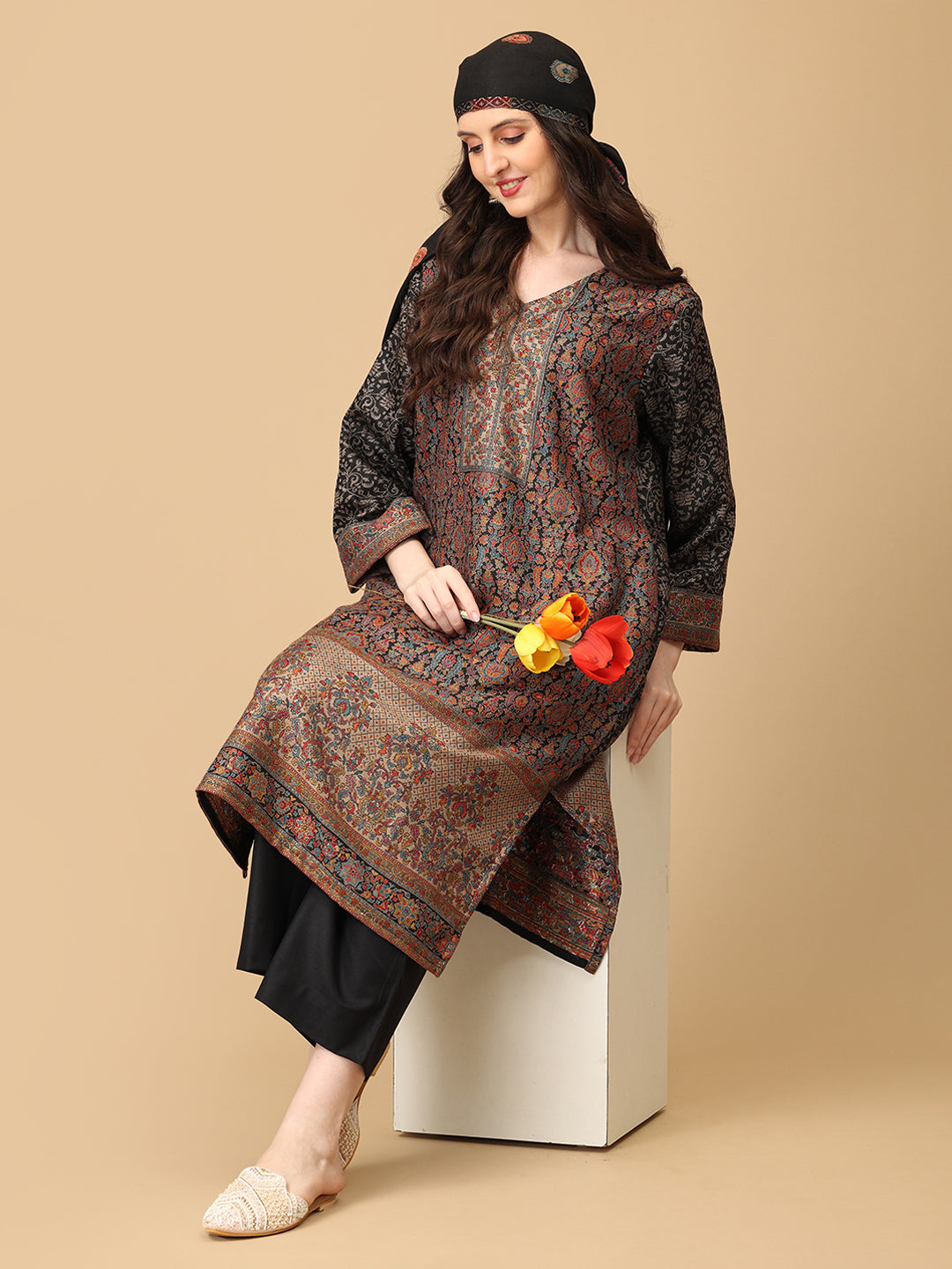 Siyah Khwab Womens Cashmilon Kurta Set with Shawl