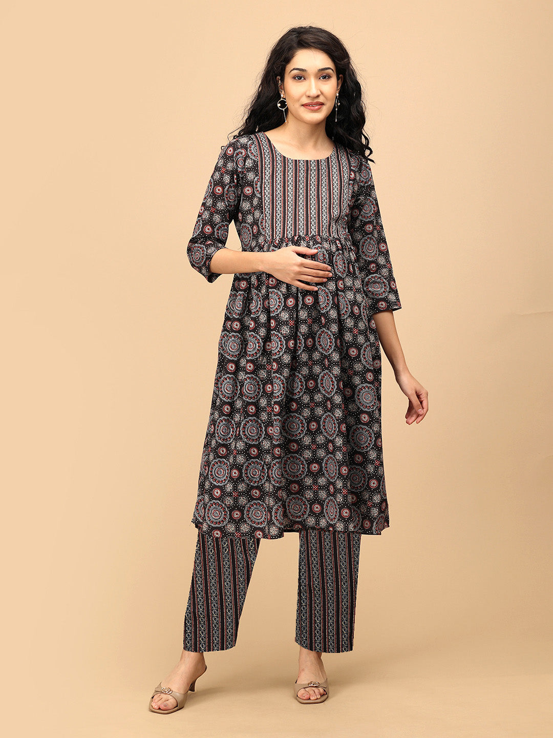 Front view of The Ajrakh Edit maternity and nursing kurta set draped over the shoulder.