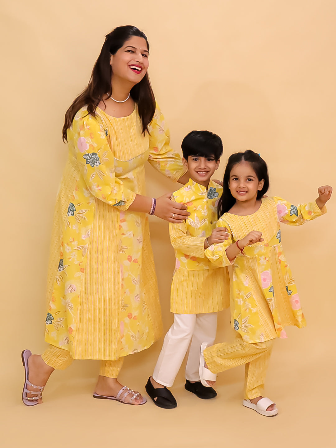 Twinning Combo-Ray of Style Women's Anarkali Set with Girls Anarkali Set & Boys Jacket Kurta Pajama