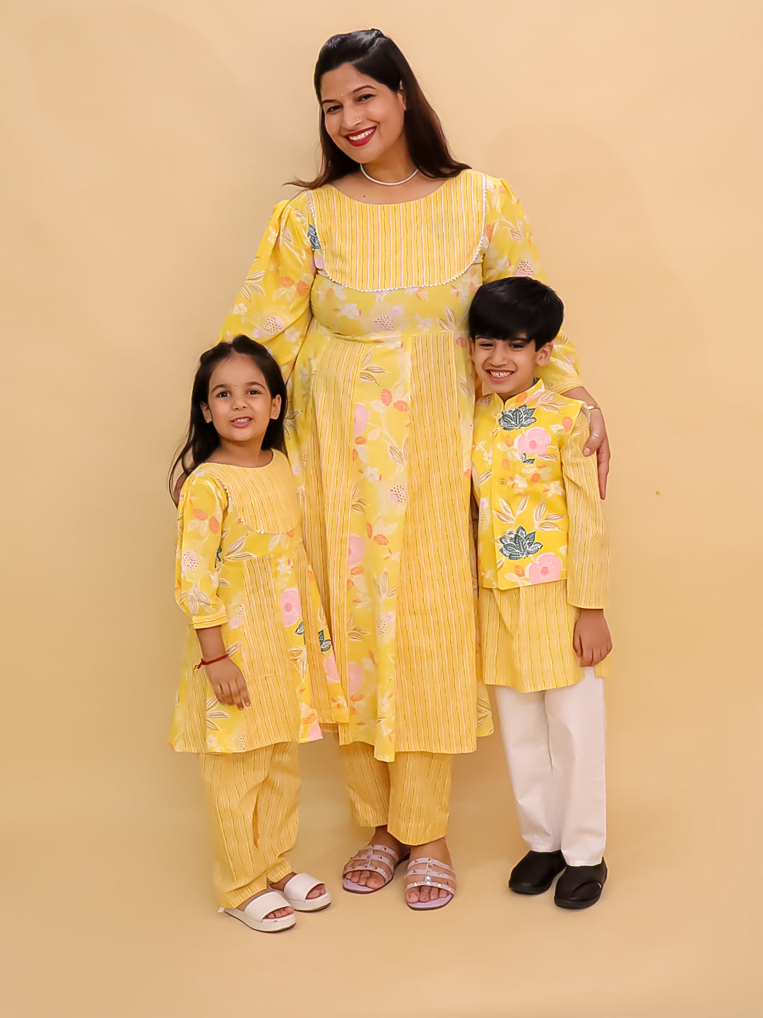 Twinning Combo-Ray of Style Women's Anarkali Set with Girls Anarkali Set & Boys Jacket Kurta Pajama