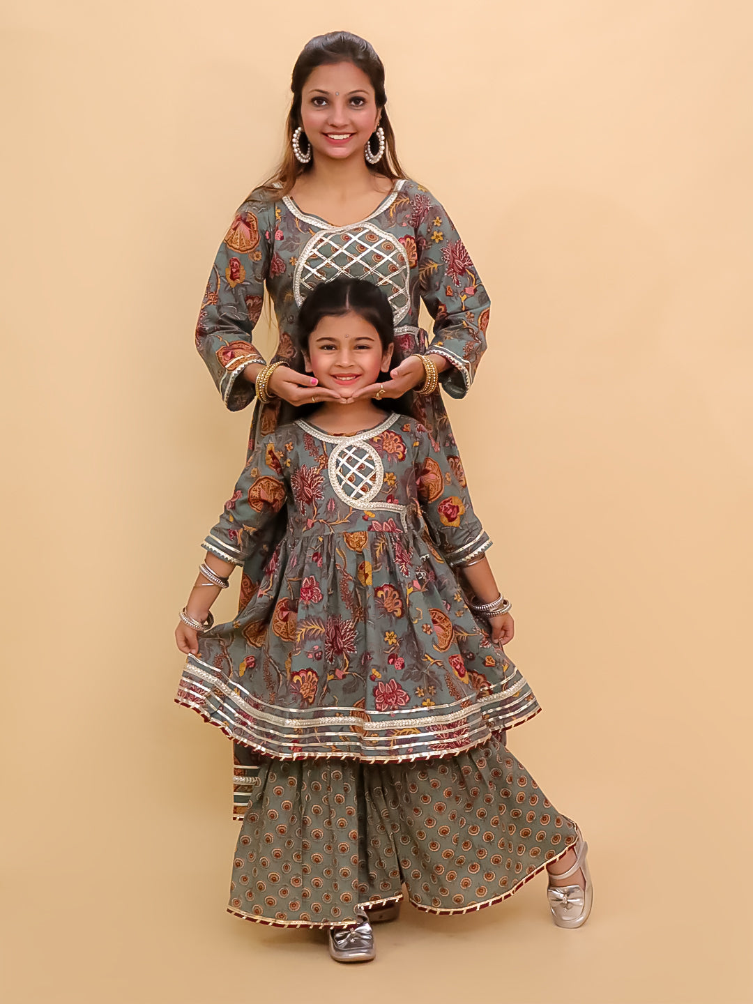 Twinning Combo- Tealrang Womens Kurta Set with Girls Anarkali Sharara Set