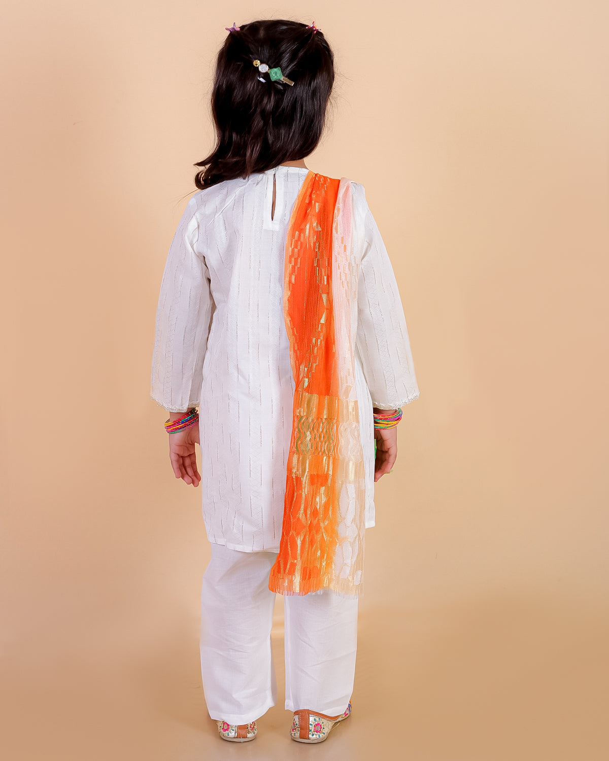White Lotus Girls Kurta Pajama Set