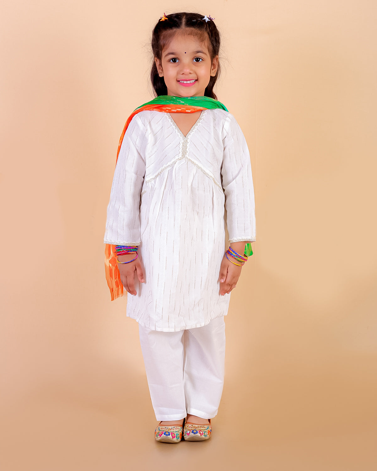 White Lotus Girls Kurta Pajama Set With Tiranga Dupatta