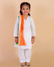 White Lotus Girls Kurta Pajama Set With Tiranga Dupatta