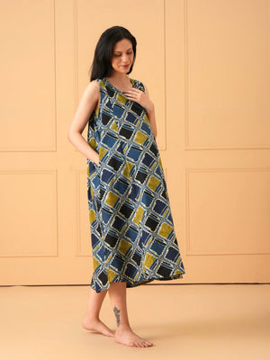 Abstract Tide Maternity and Nursing Nighty Dress - S Maternity Nightwear