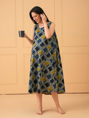 Abstract Tide Maternity and Nursing Nighty Dress - S Maternity Nightwear