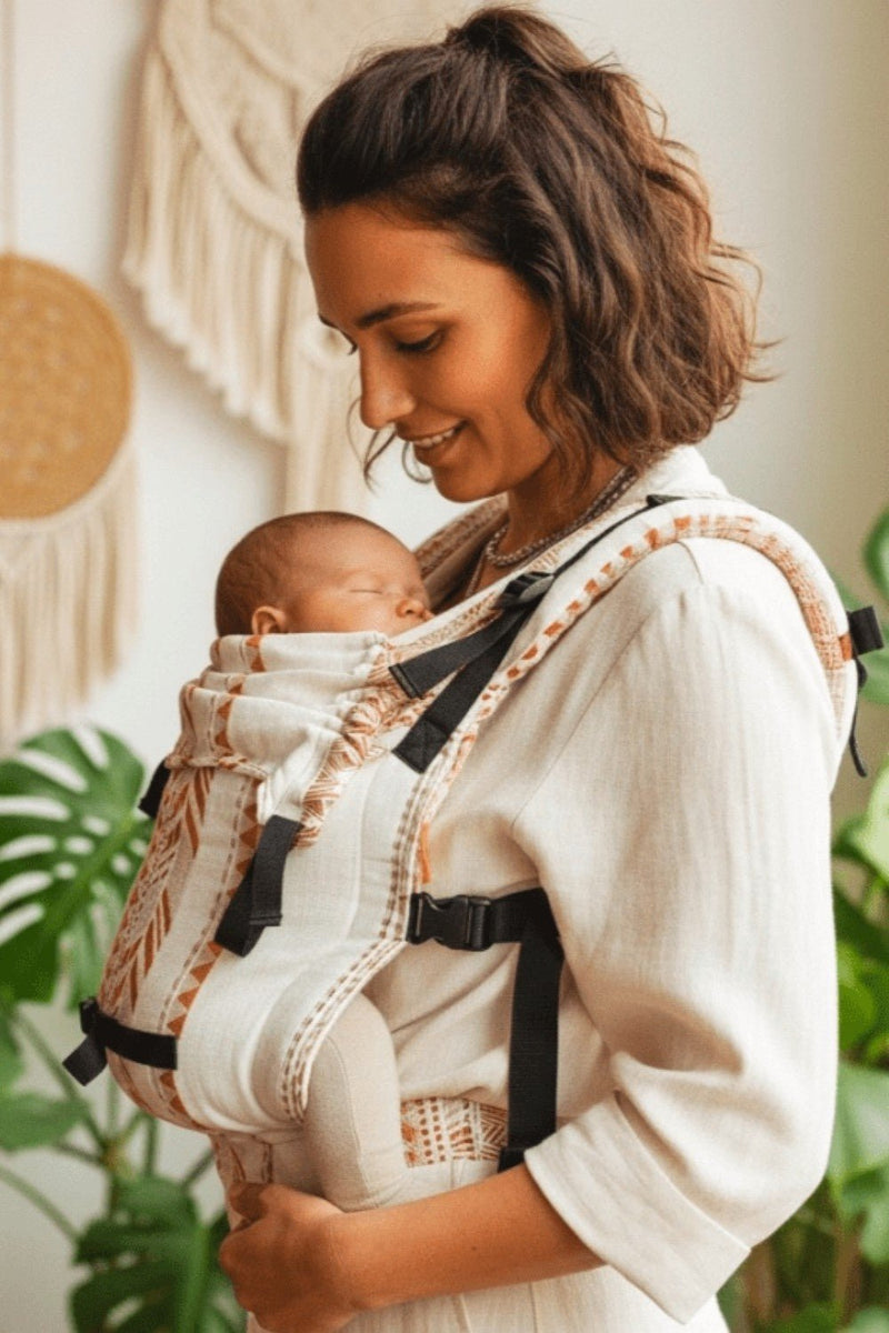 Almitra Tattva Akira Yoga Carrier