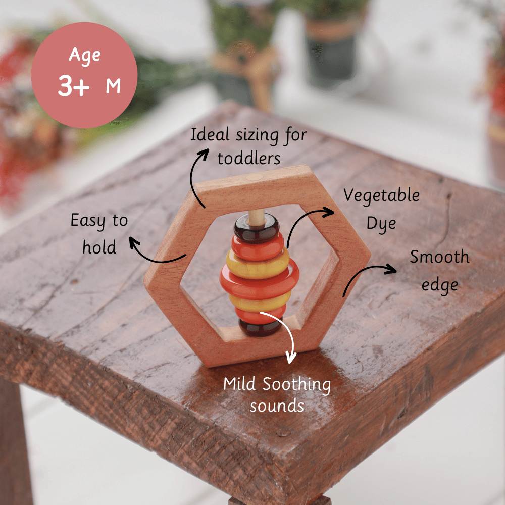 Ariro Toys Wooden rattle - Hexagon - ARR020