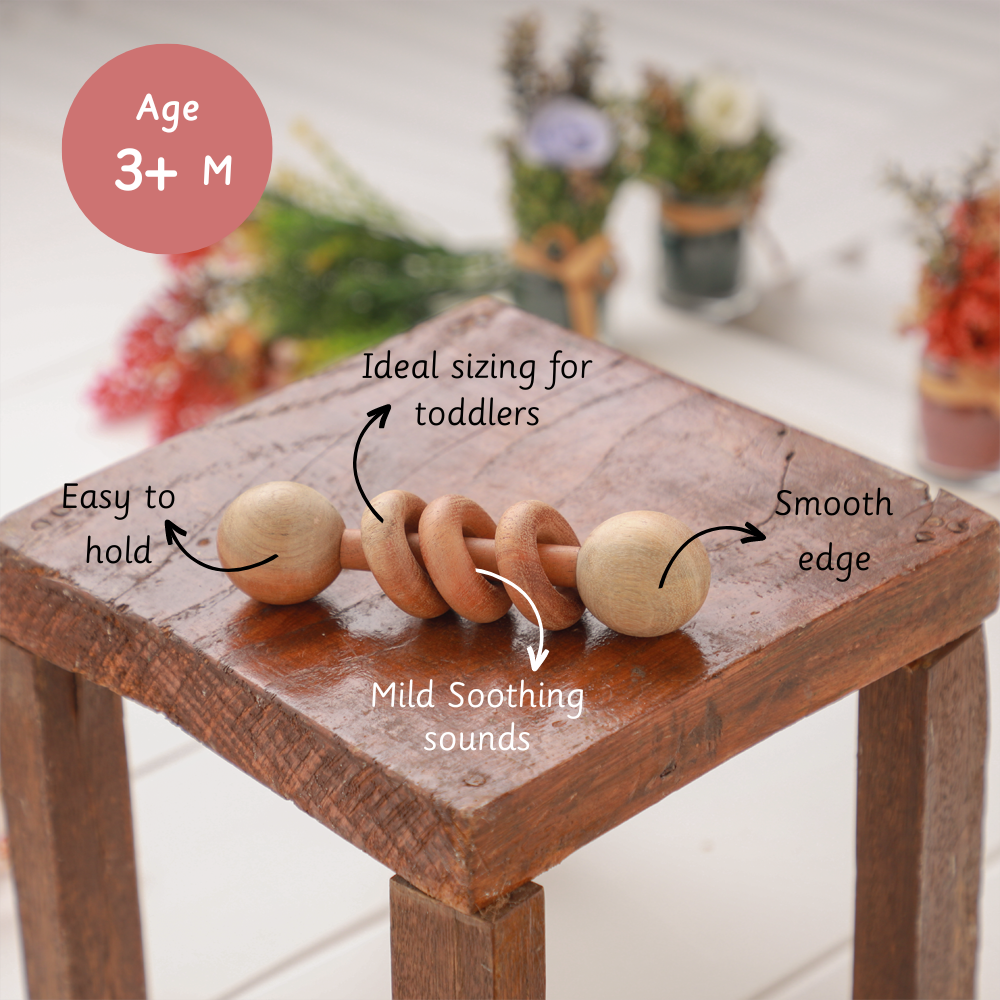 Ariro Toys Wooden rattle-Dumbbell with rings