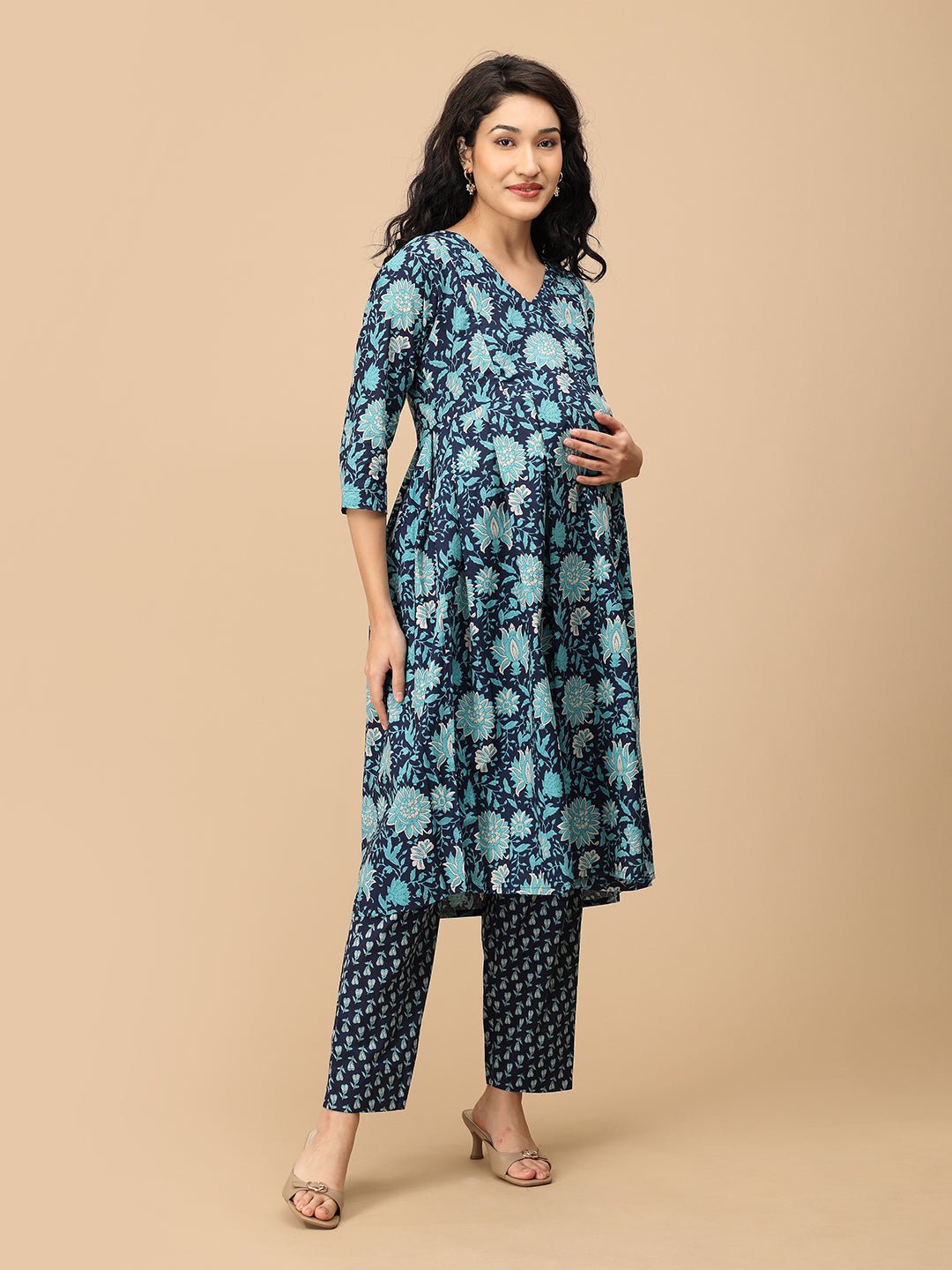 Full outfit of Azure Grace maternity and nursing kurta set with blue floral handblock print