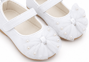 Baby Doe White Pearl Bow Ballerina Prewalker - 6-9M Kids Shoes & Socks