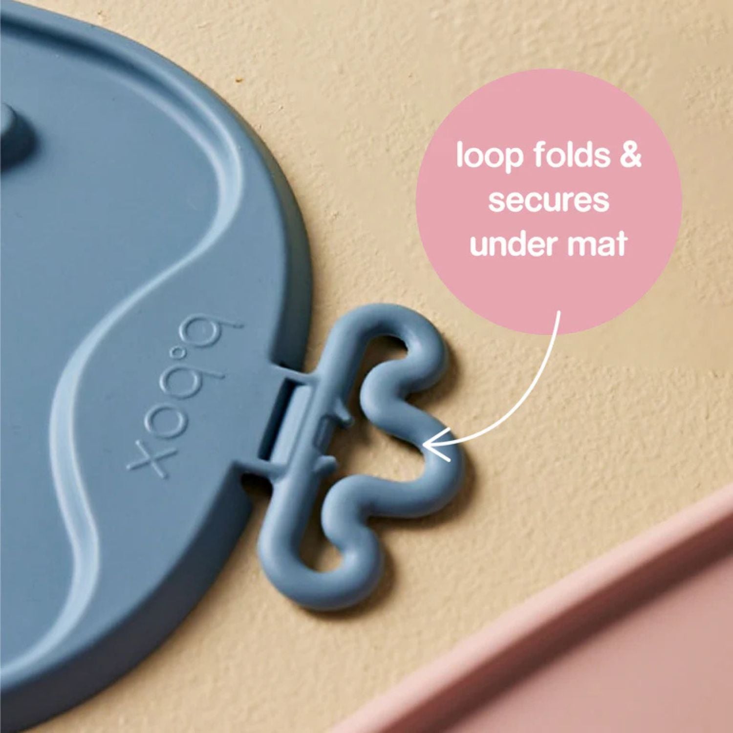 b.box Roll & Go Mealtime Silicone Mat with Spoon Blush Pink - 101311