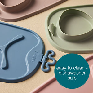 b.box Roll & Go Mealtime Silicone Mat with Spoon Blush Pink - 101311