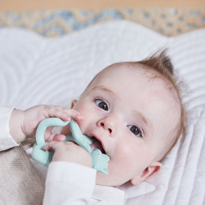 b.box Silicone Wrist Teether Fox Sage Green - 100310