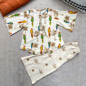 Bhaakur Chanderi 'Parrot Party' Kurta Set for Girls | The Mom Store - 0-6Months Kurta Pyjama Set