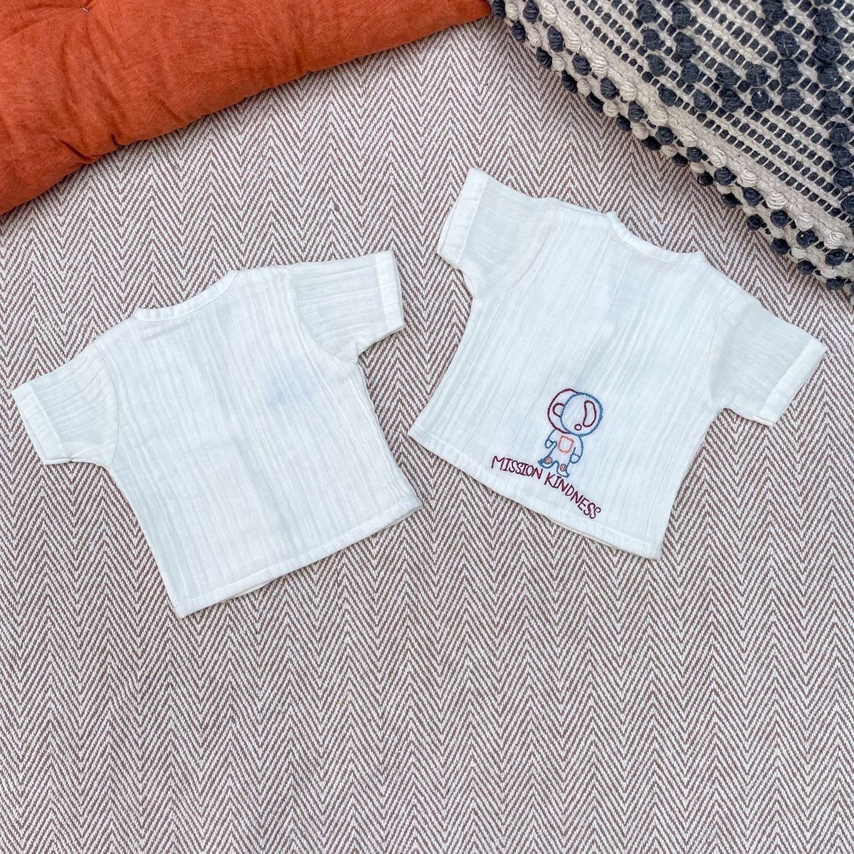Bhaakur Muslin Jhablas For Premature Babies- Mission Kindness - Preemie-Knots