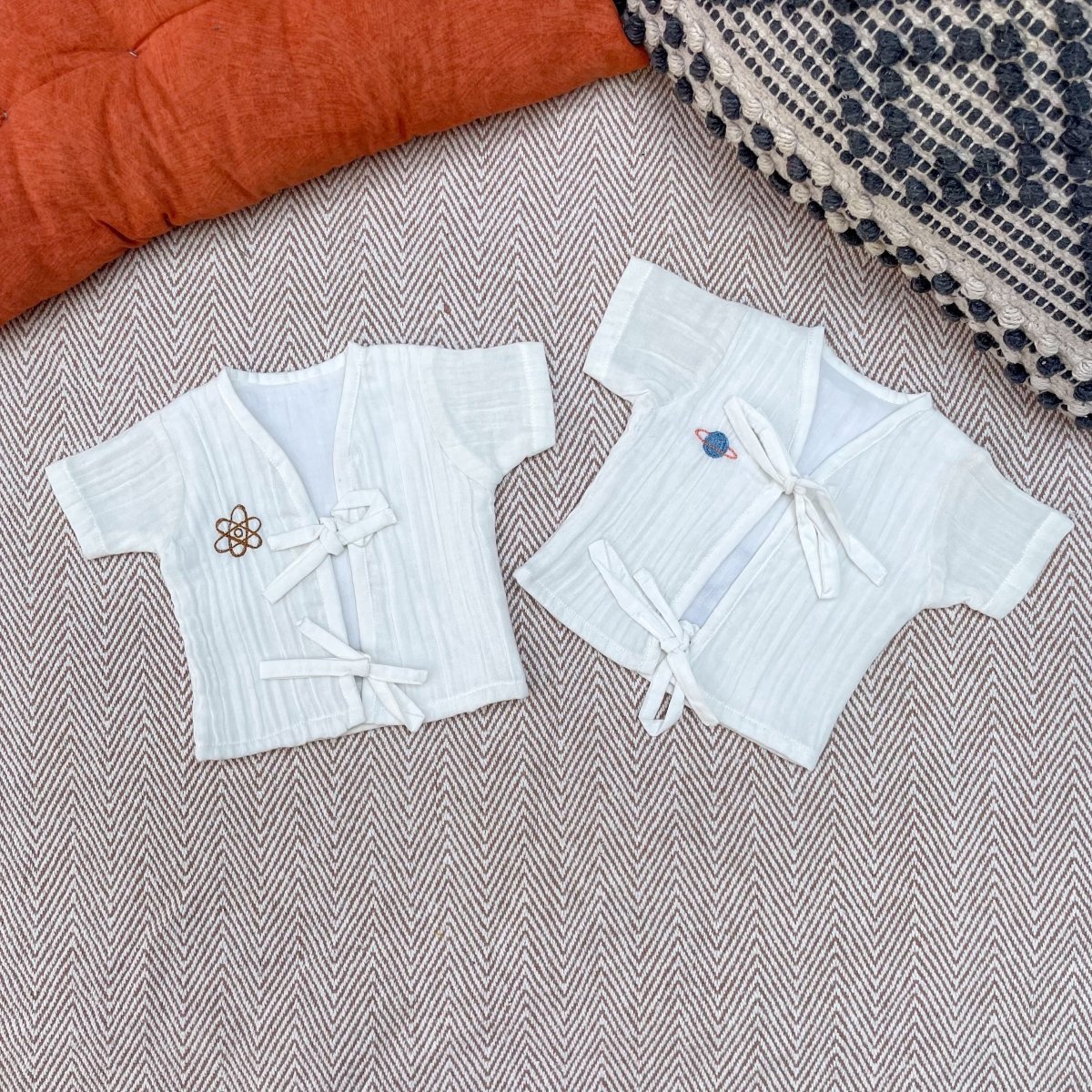 Bhaakur Muslin Jhablas For Premature Babies- Mission Kindness - Preemie-Knots