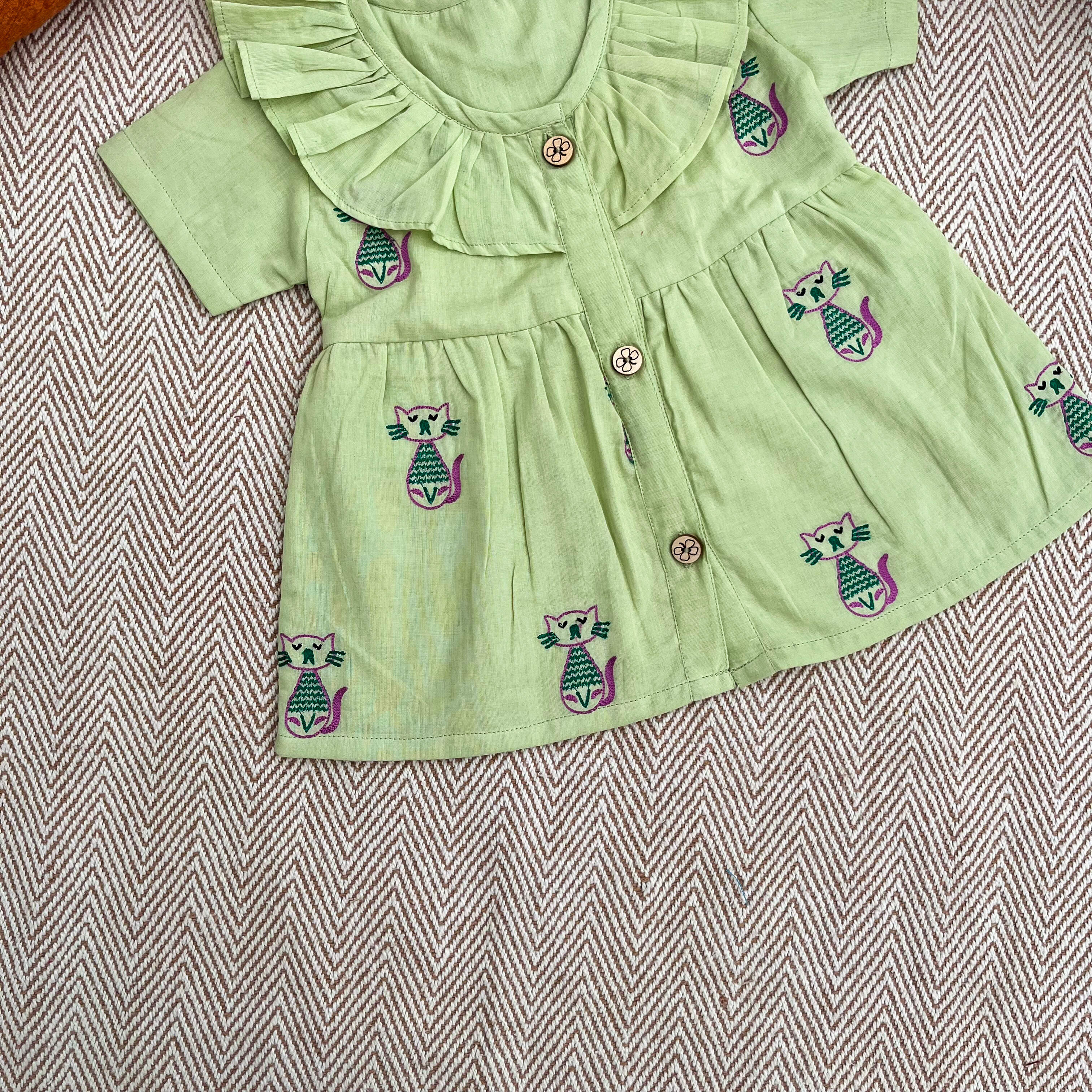 Bhaakur Organic Cotton Frock Infants And Toddlers Cat - Green - FROCK - CAT - EMB - 3 - 6M