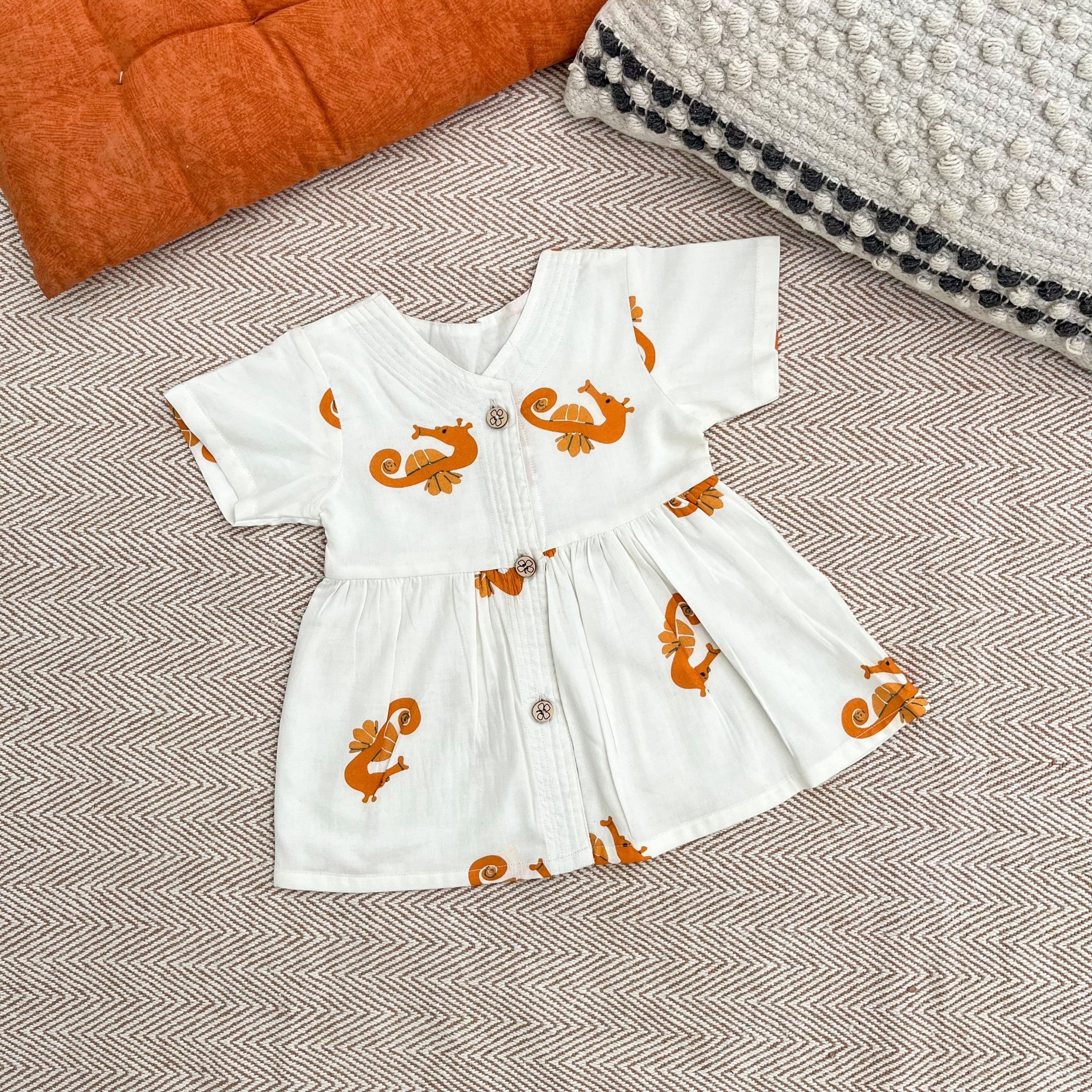Bhaakur Organic Cotton Frock Infants And Toddlers Seahorse Print - White - FROCK - SHORSE - PRINT - 3 - 6M