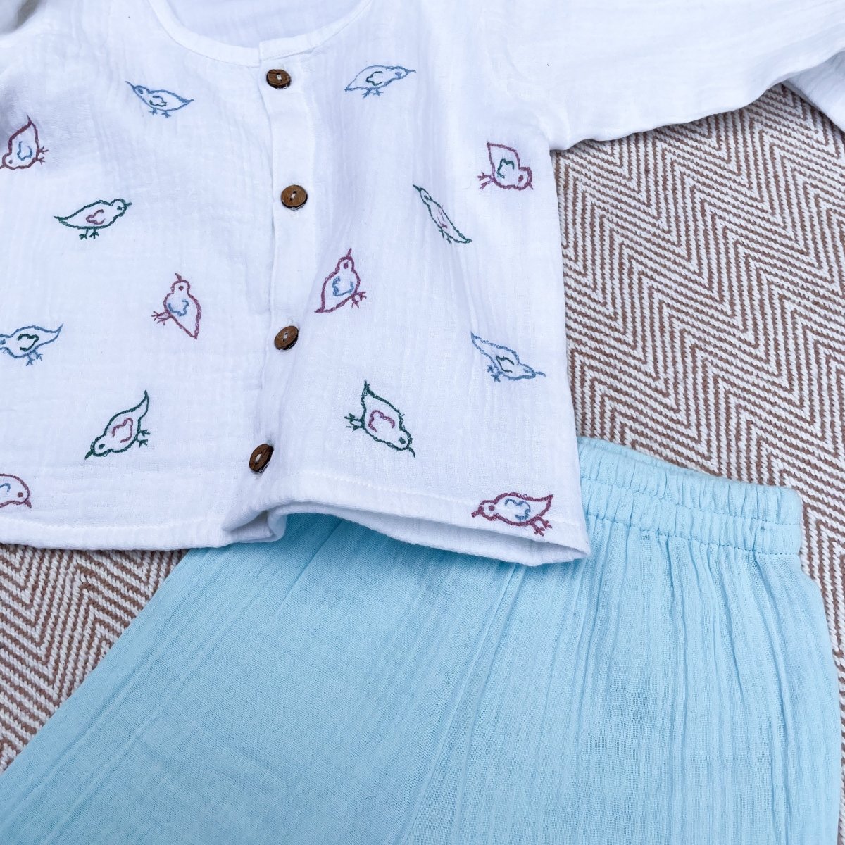 Bhaakur The Crazy Flock Muslin Set - Wrinkled Set-Flock_1