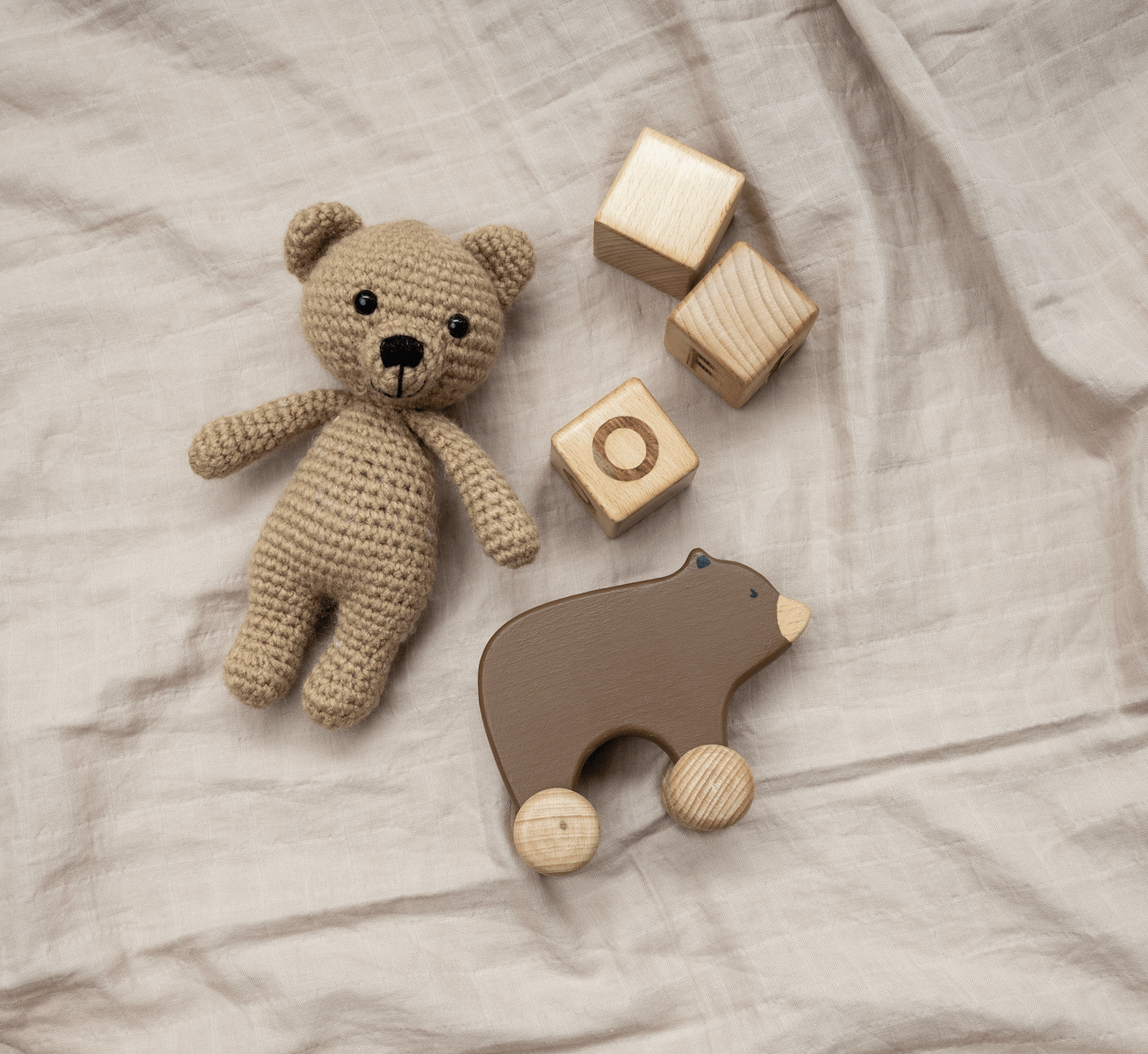 Birch & Bug Bear Roller Toy - Wooden Animal