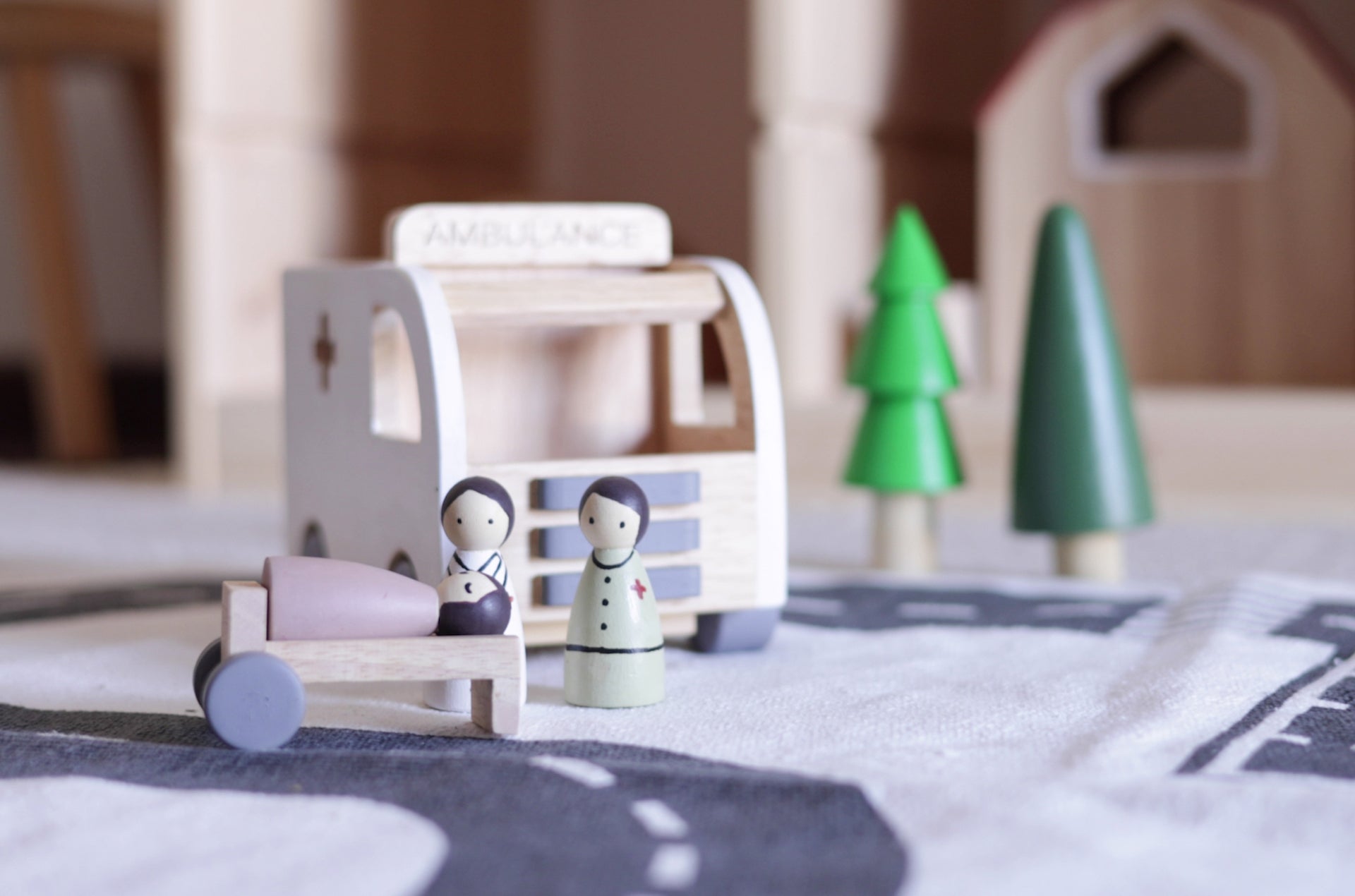 Birch & Bug Care - Cruiser Ambulance - Wooden Vehicles