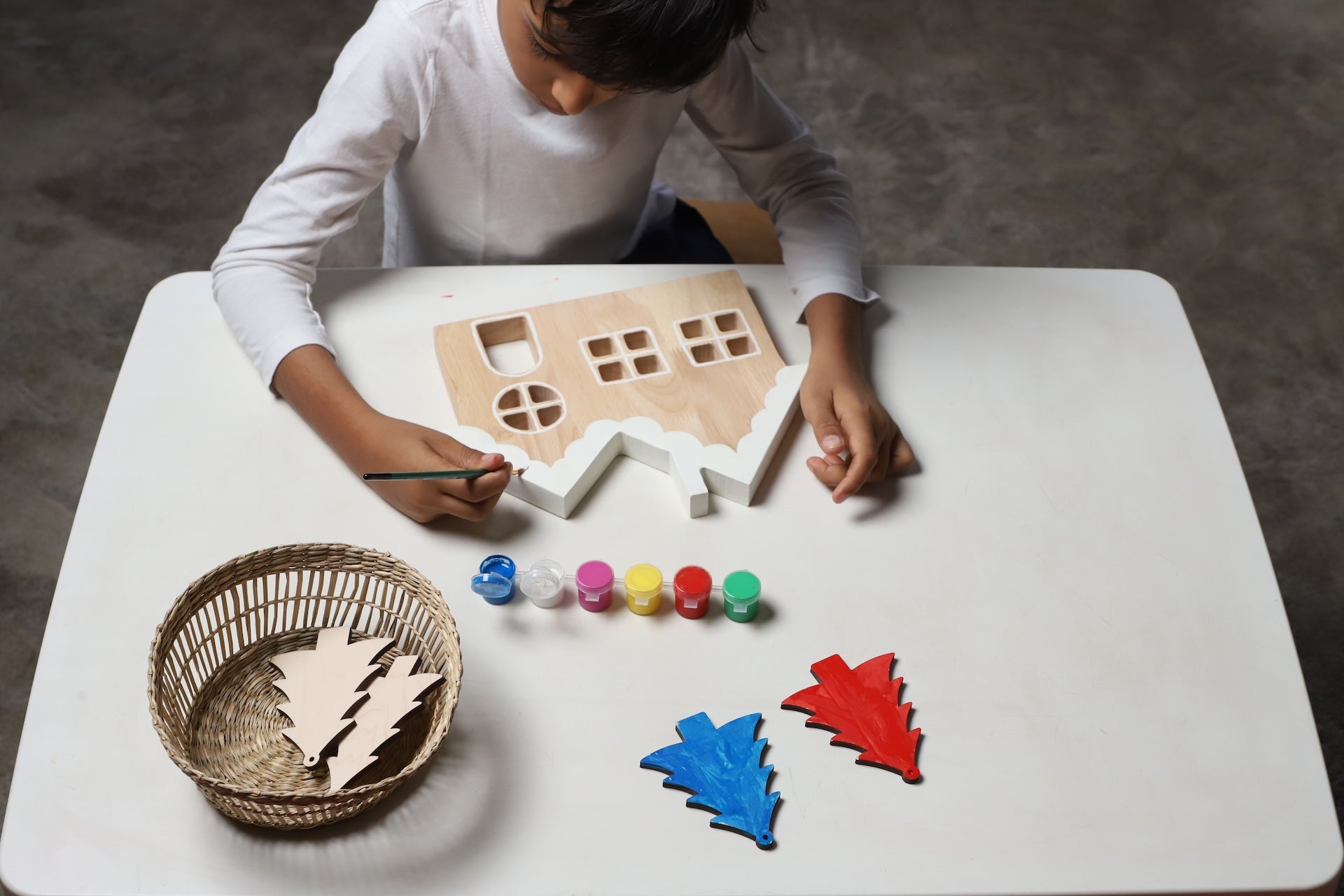 Birch & Bug Gingerbread House – DIY Wooden Paint & Play Set - Art & Craft